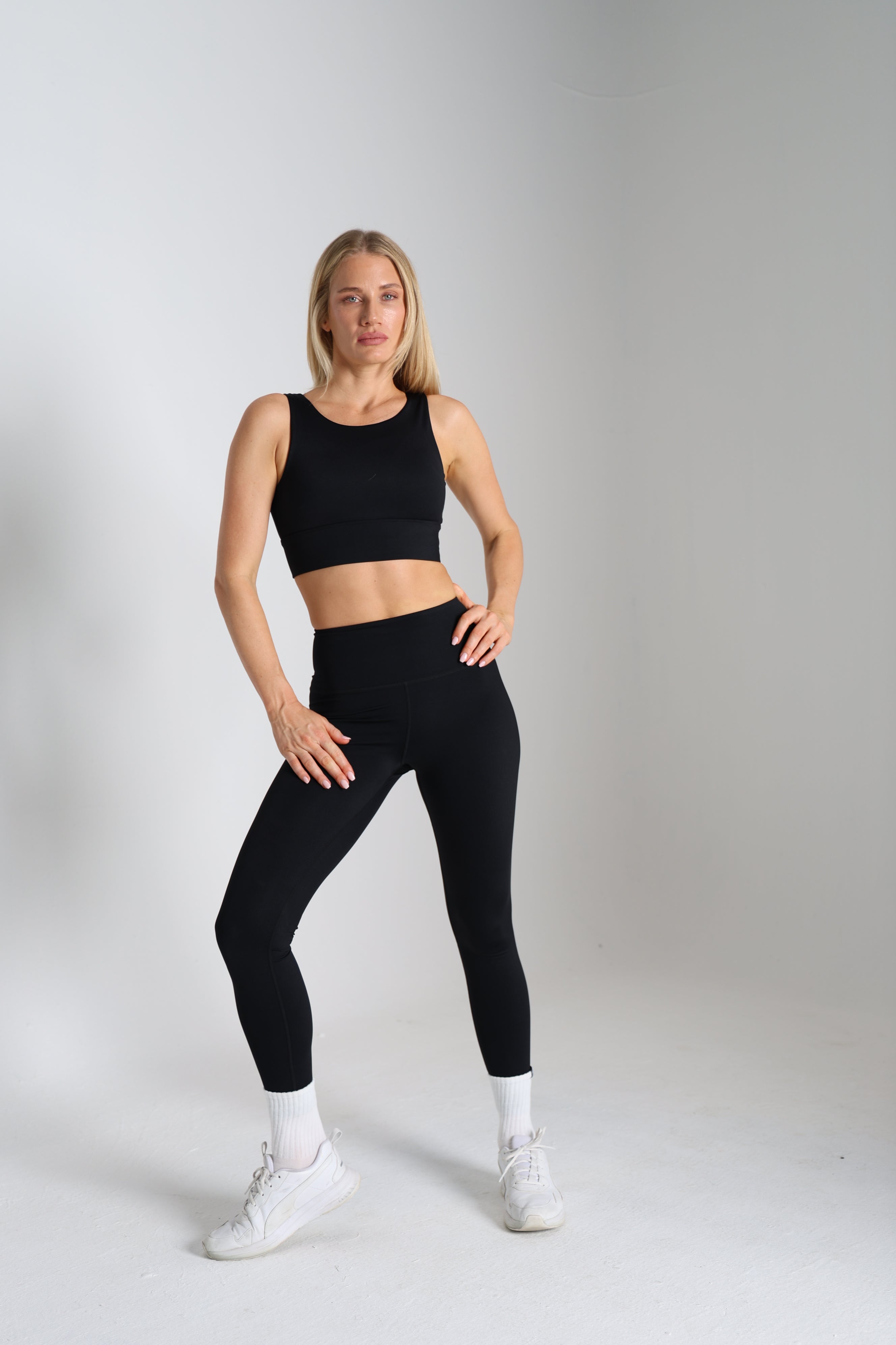 Sculpted 2.0 Leggings — Black