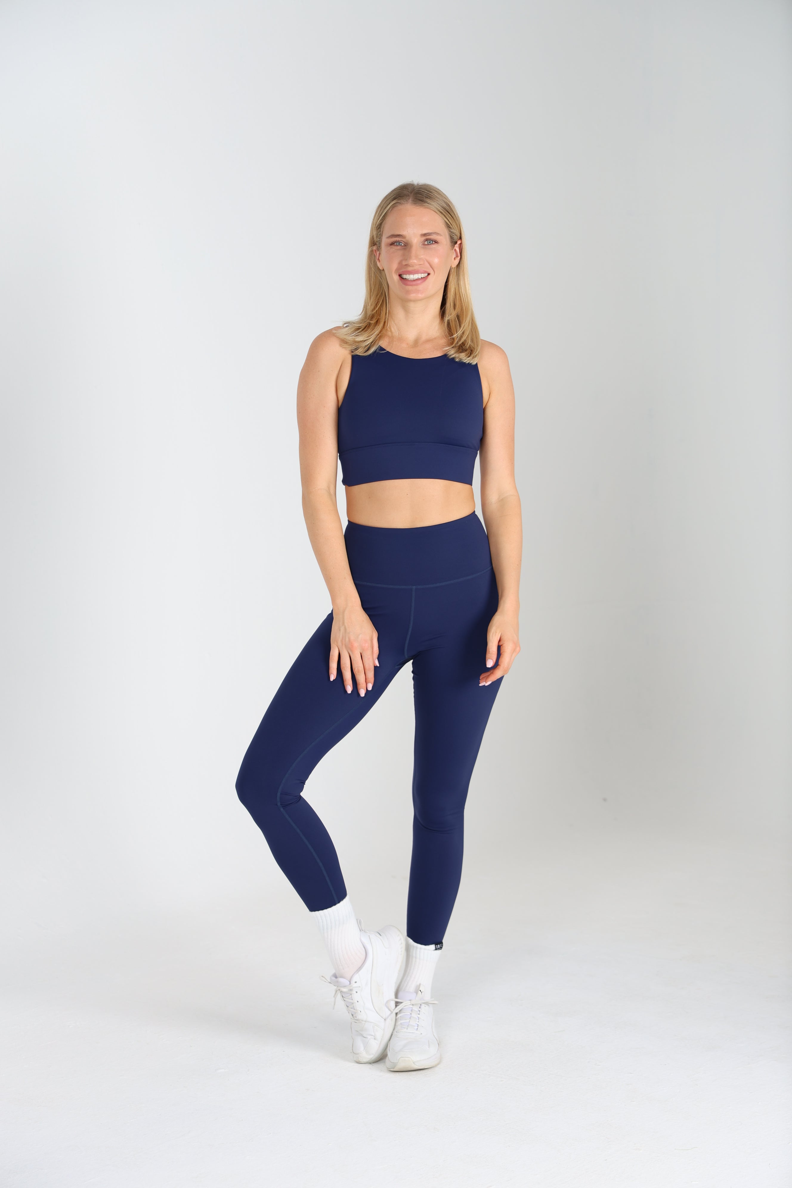 Sculpted 2.0 Leggings — Midnight